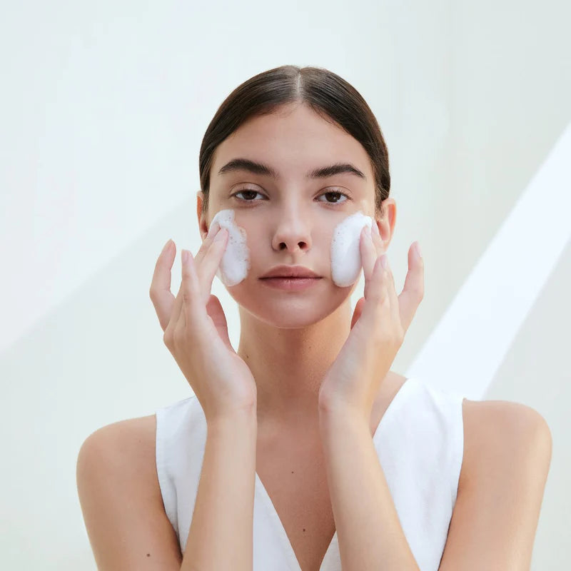 Skin1004:Madagascar Centella Tone Brightening Cleansing Gel Foam 125ml.